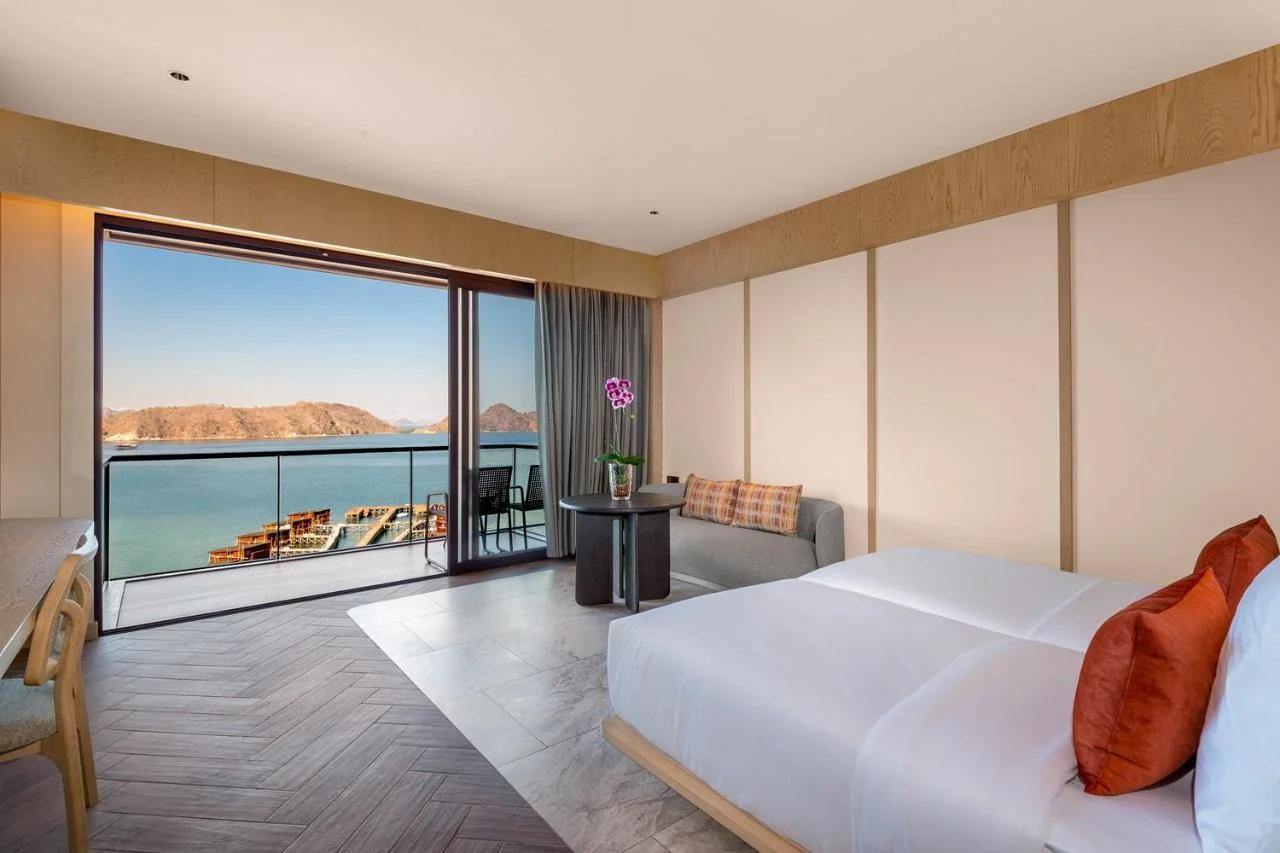 Katamaran Hotel & Resort Komodo foto