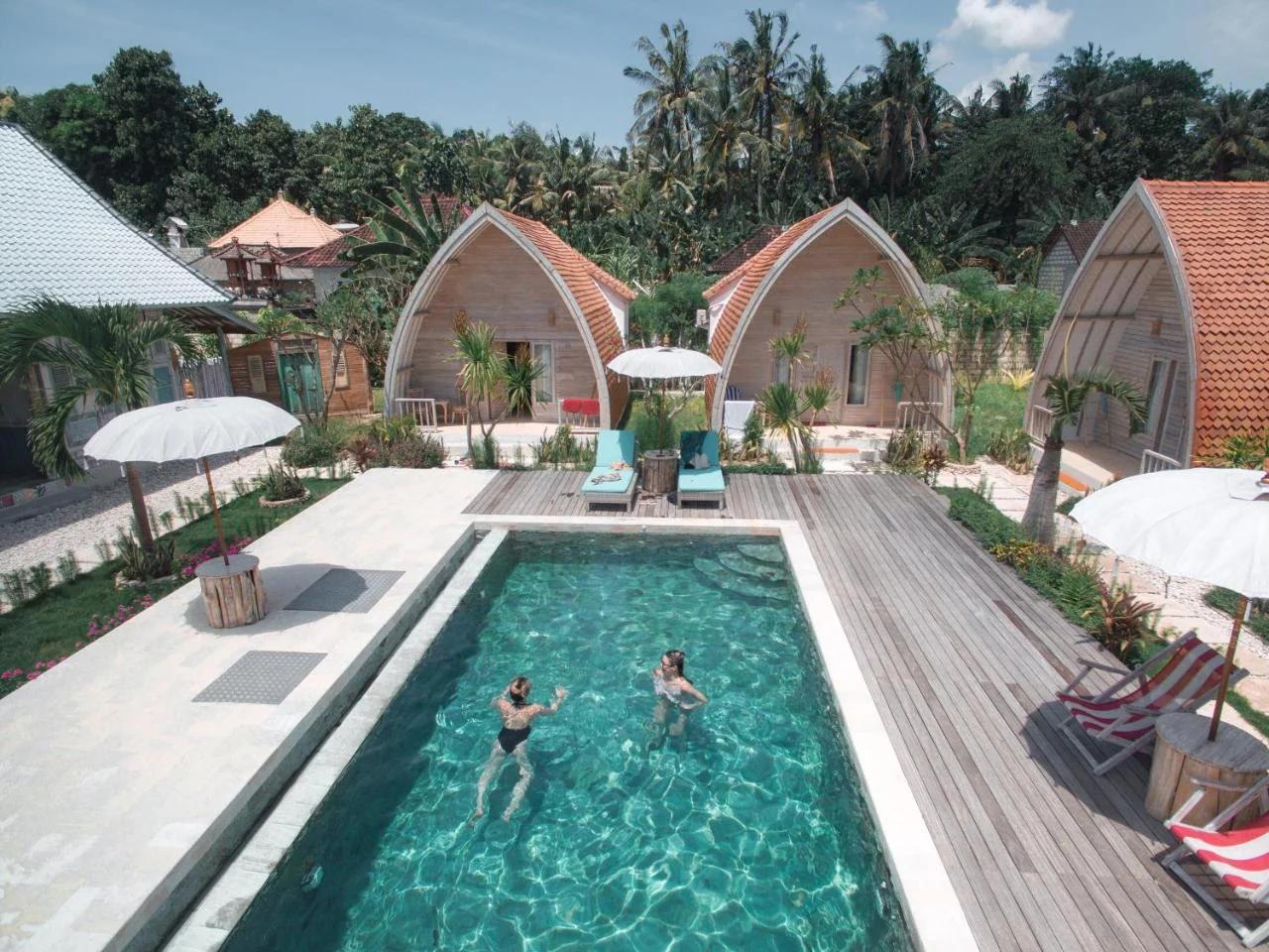 La Roja Bungalows photo