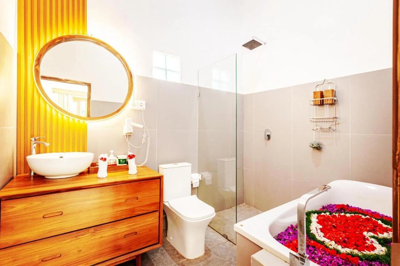 Layana Nusa Private Villa photo
