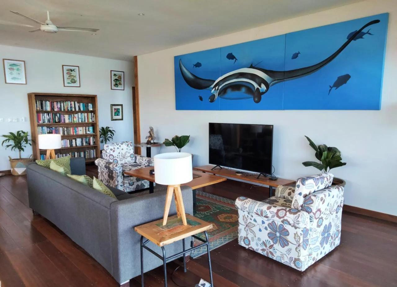 Paradise Garage Komodo Villa photo