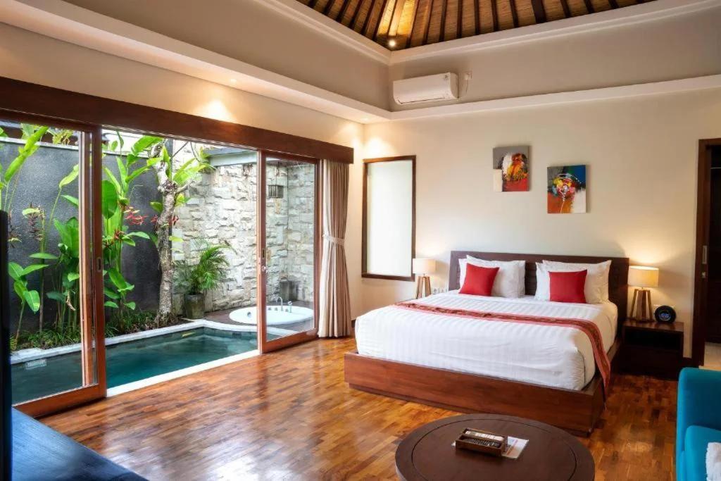 Sanata Luxury Villa photo