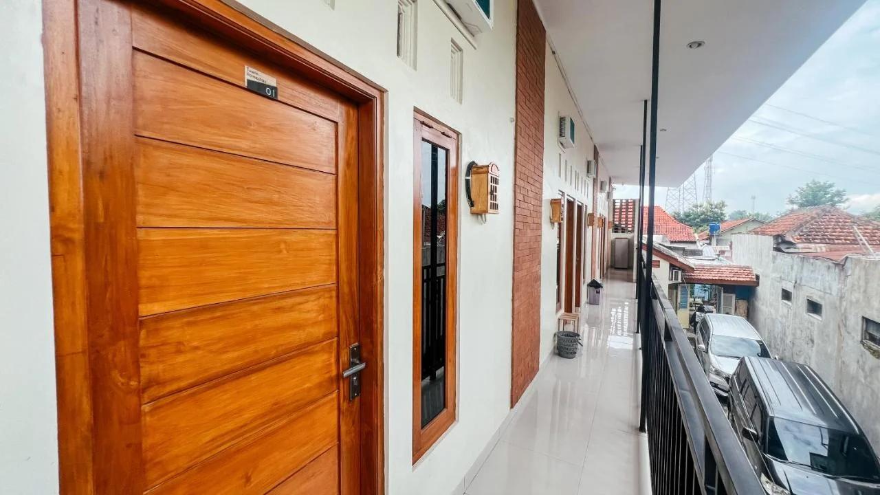 Tuwin Guest House Syariah foto