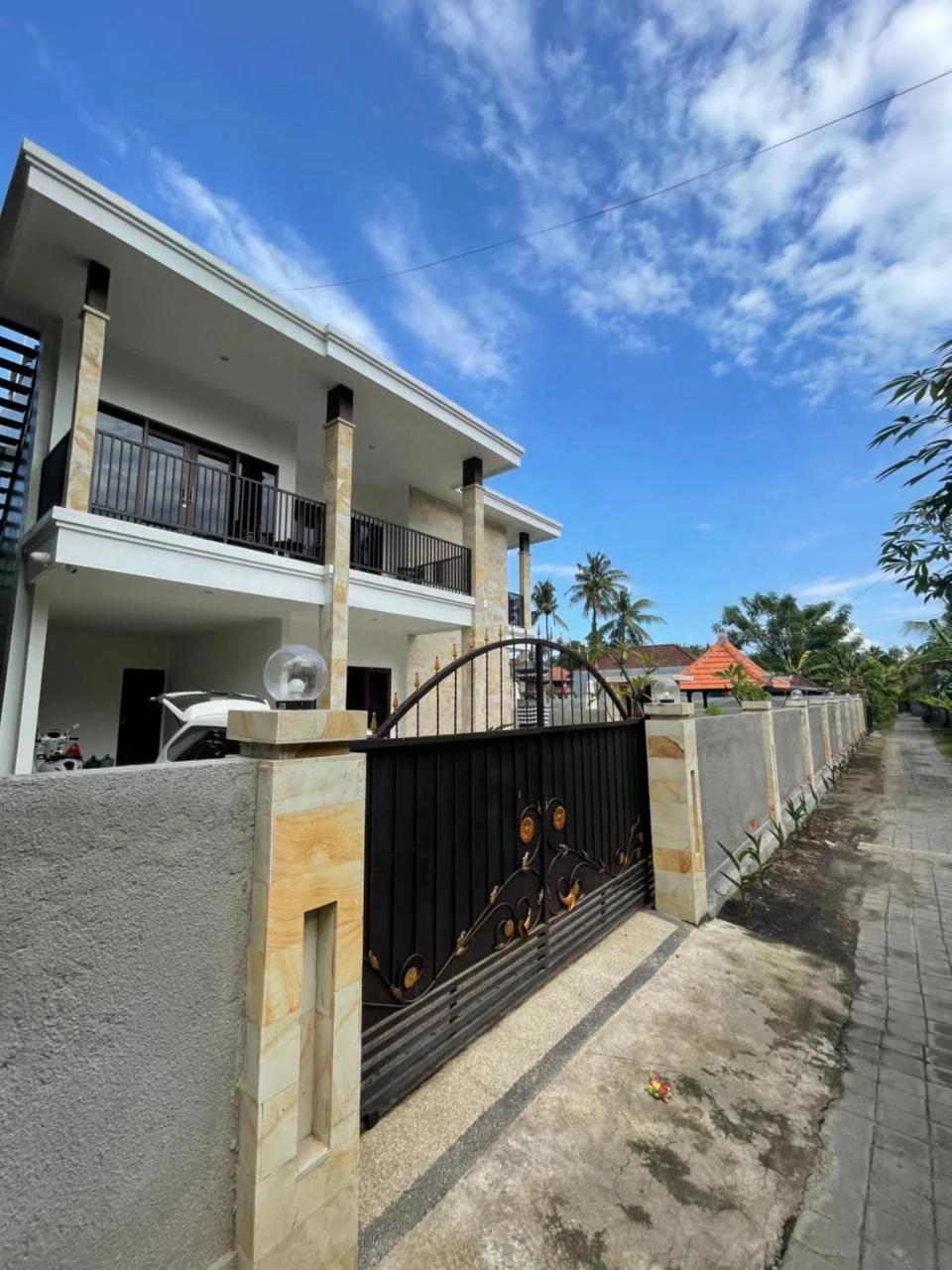 Villa Aryani photo