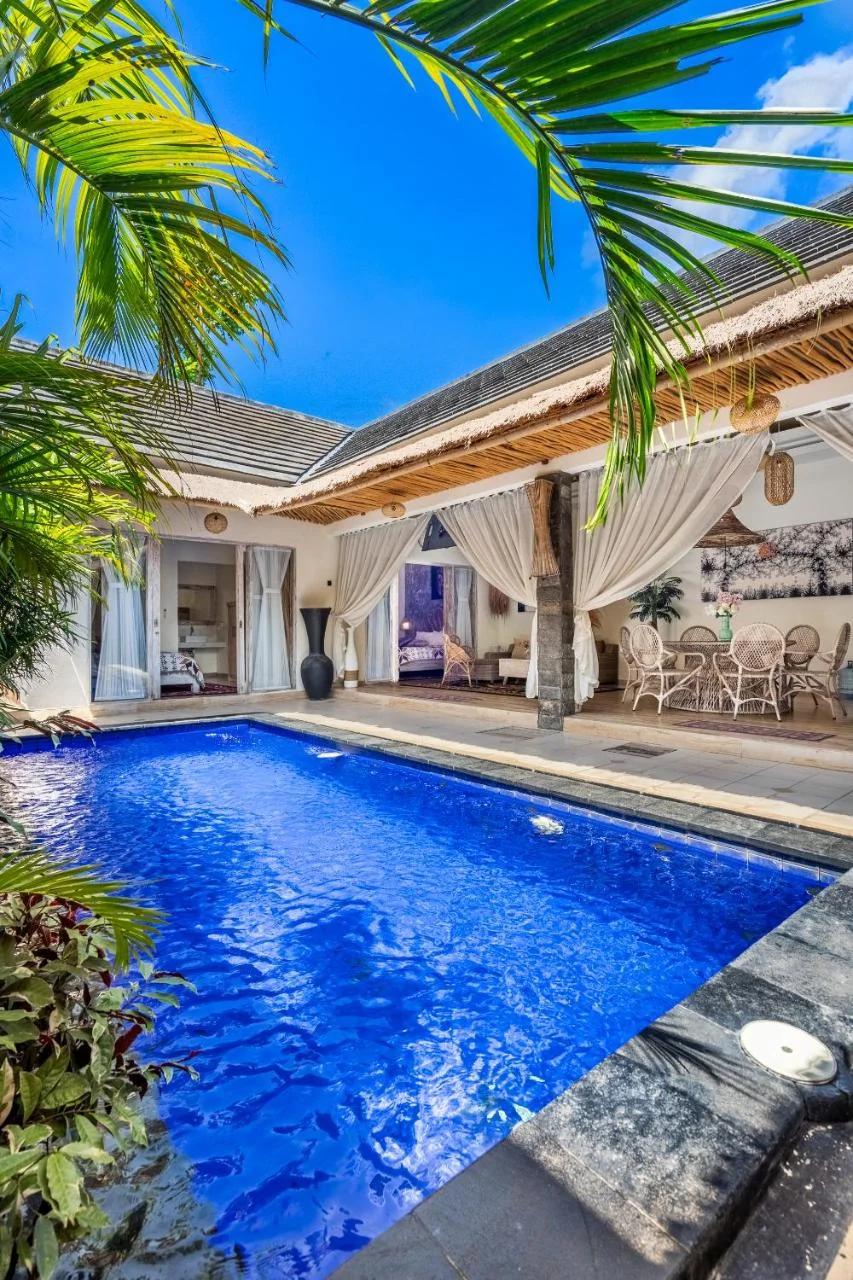Villa deluna photo