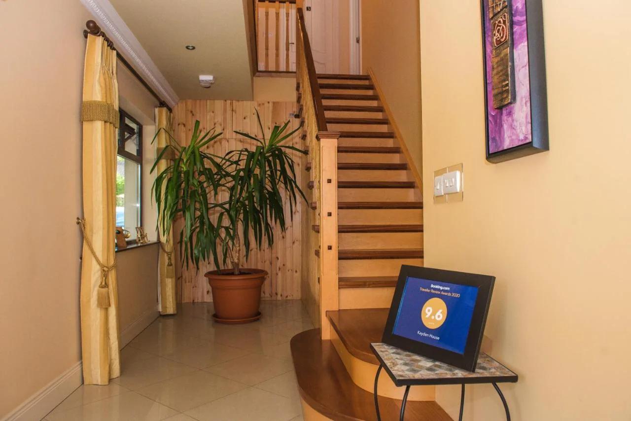 Kayden House foto