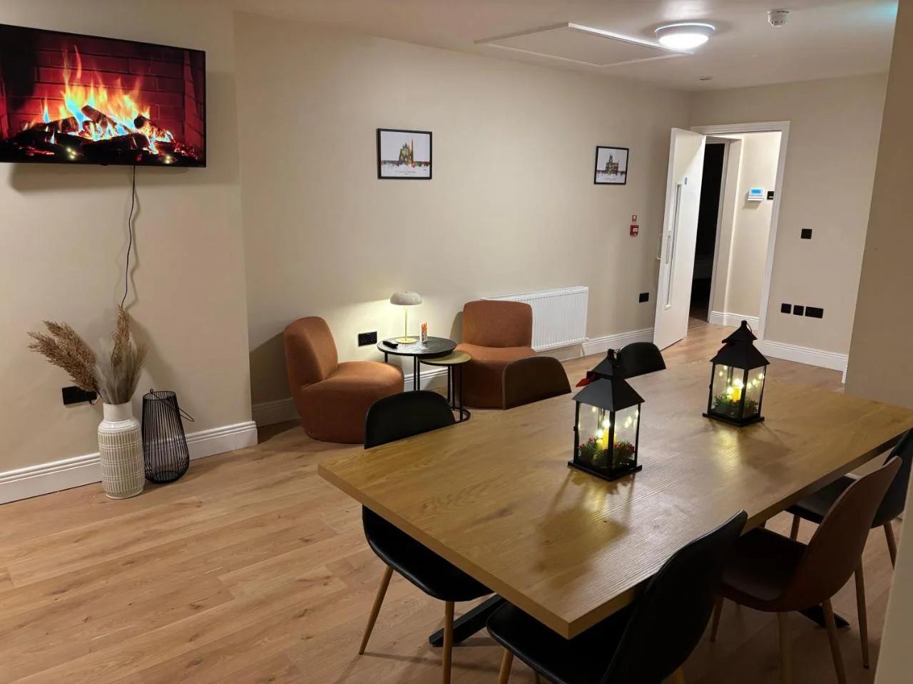 Riverside Loft Group Accommodation photo