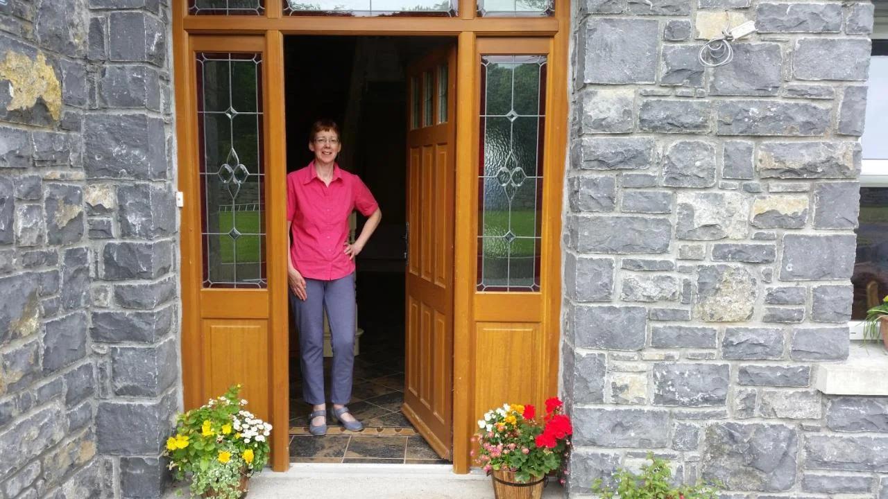 Whitethorn Lodge, Bed & Breakfast, Lackafinna photo