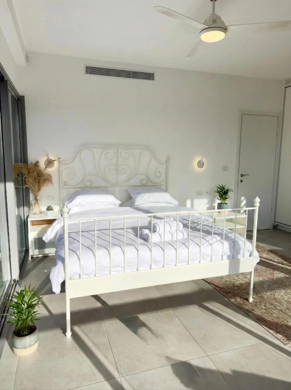 Alona's Apartments- sea&sunsets photo