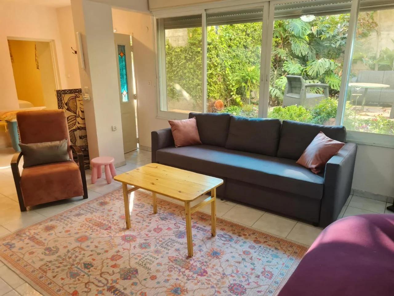 המקום של אמי Emmys Place foto
