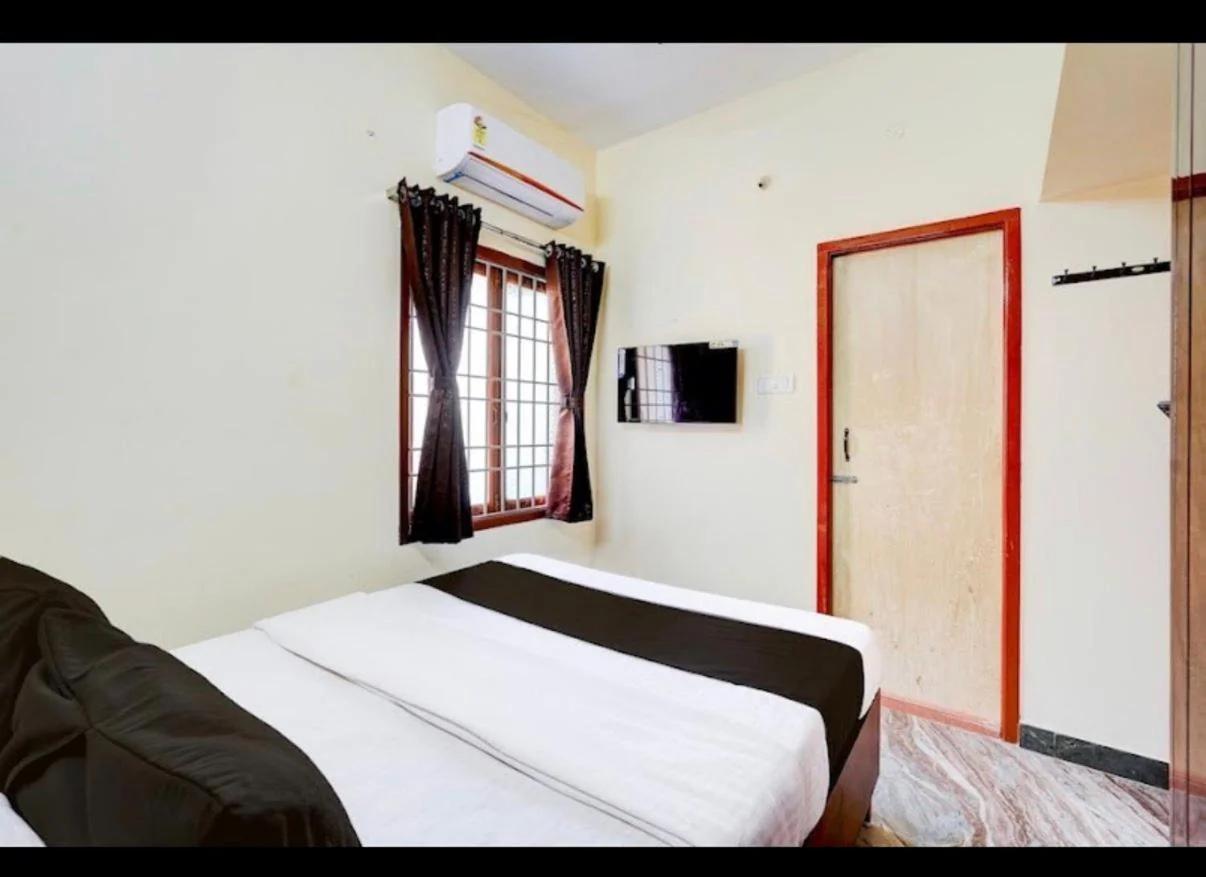 B2N Inn Thoraipakam photo