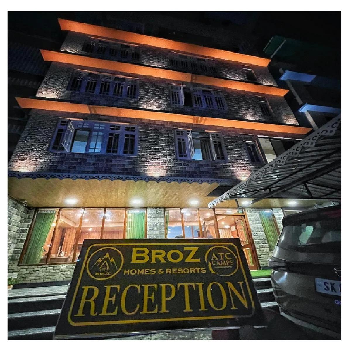 BroZ Nazom Retreat Gangtok