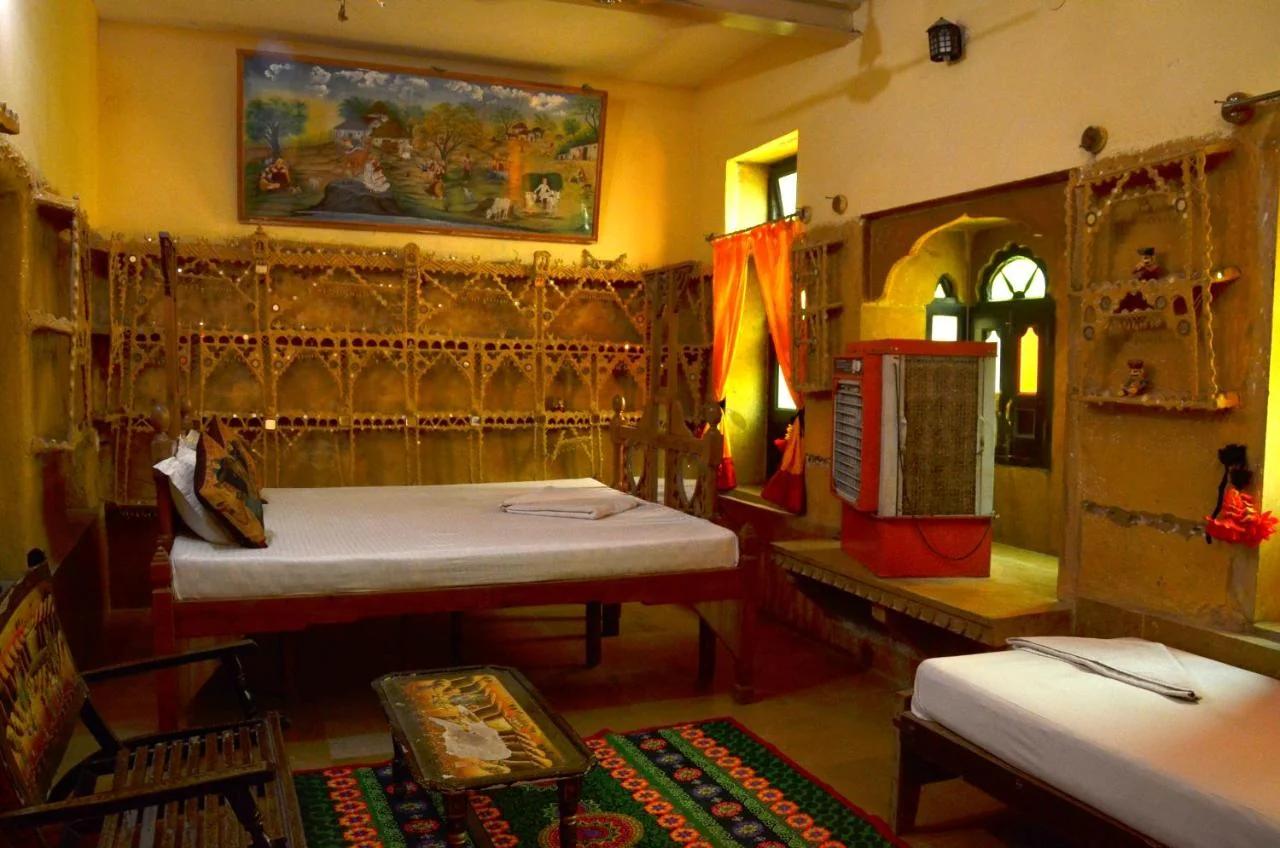 Deepak Hotel & Restaurant photo