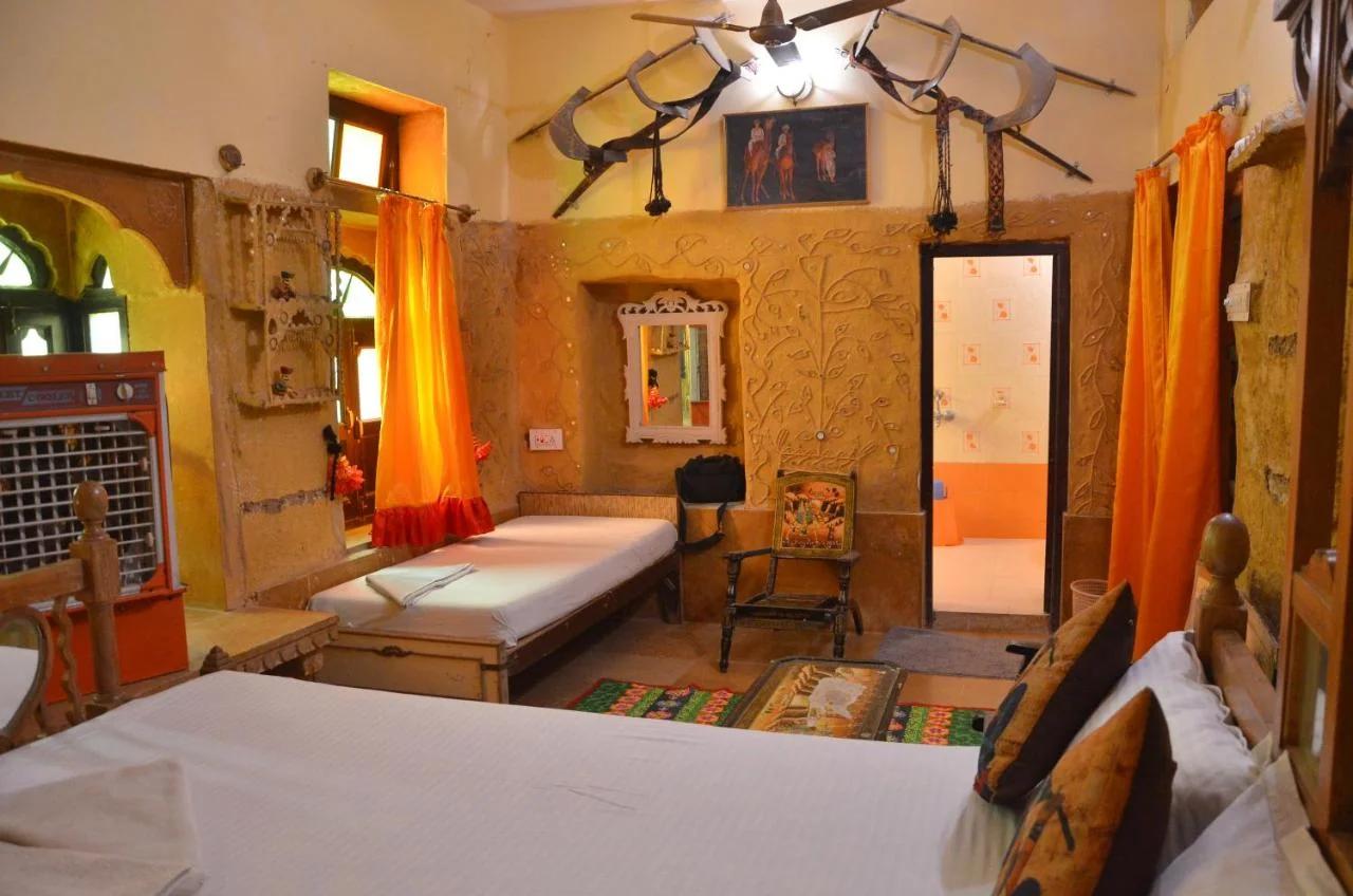 Deepak Hotel & Restaurant photo