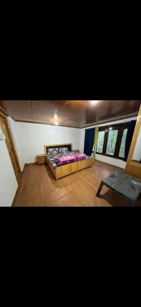 Guru guest house photo