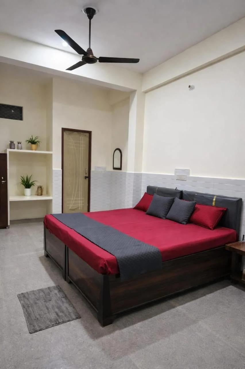 Hotal badri palace