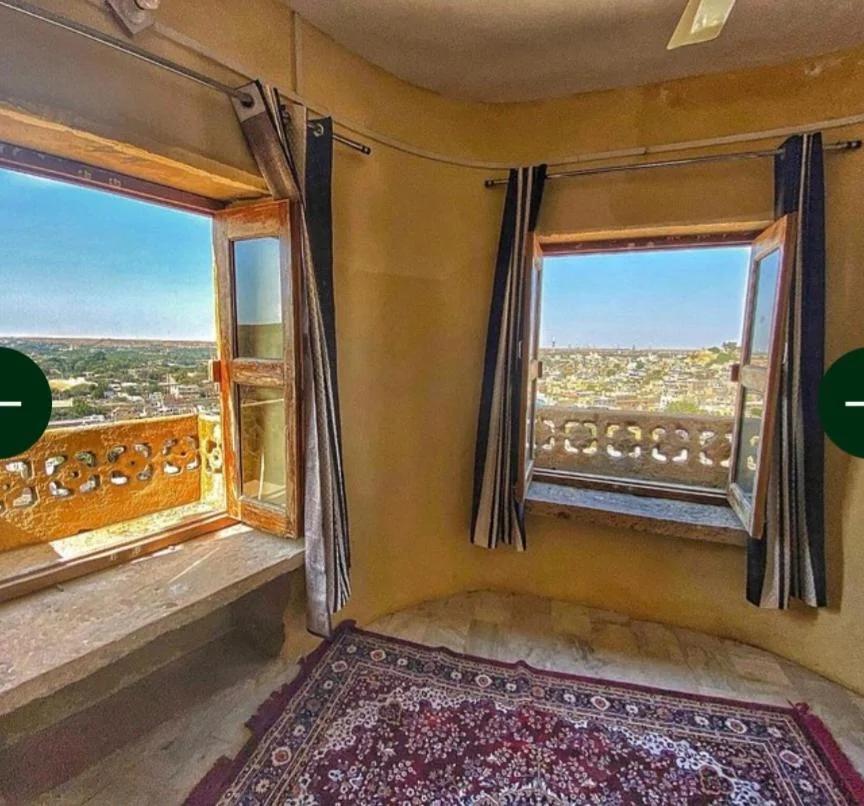 Hotel Desert foto