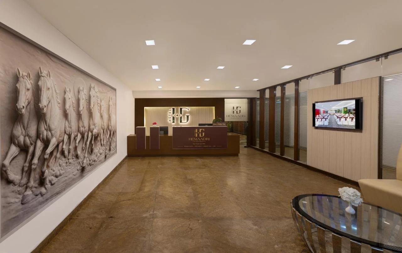 Hotel Hemaadri Grand