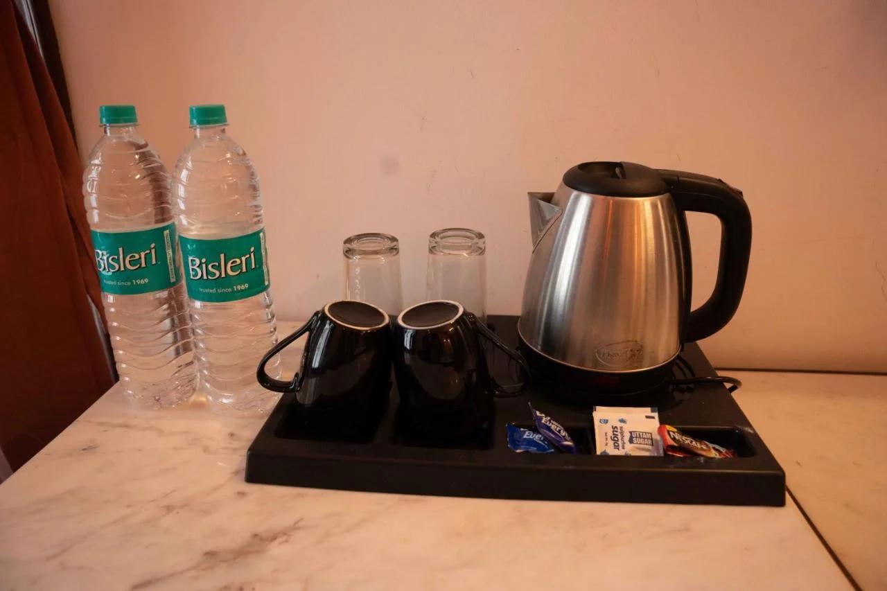 Hotel Karohi Villa photo