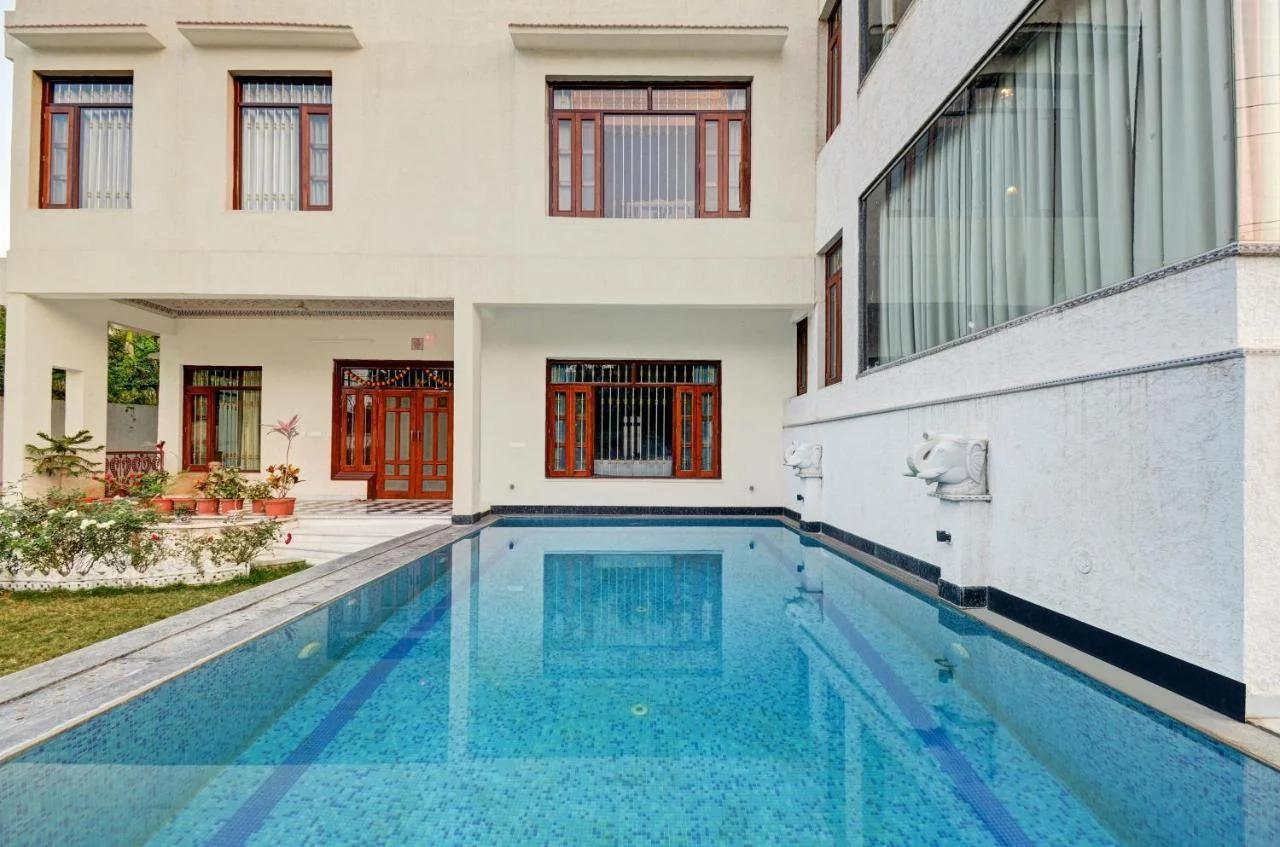 Hotel Karohi Villa photo