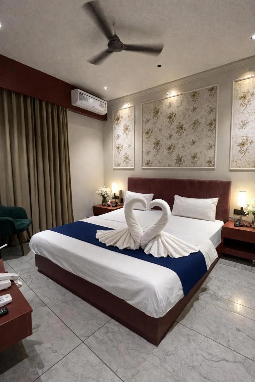Hotel Maharaja 2 photo