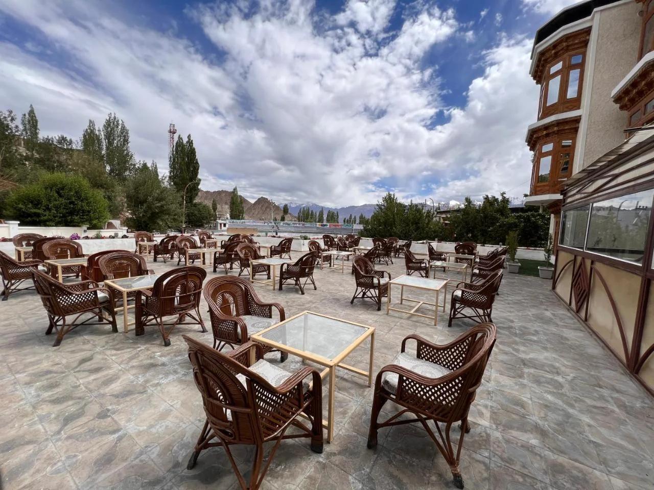 Hotel New Glacier View photo