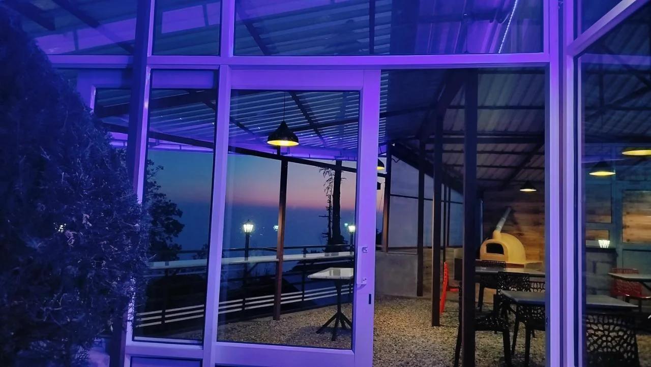 Paradiso Guest House photo