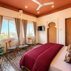 Raahgir LakeView Hostel photo