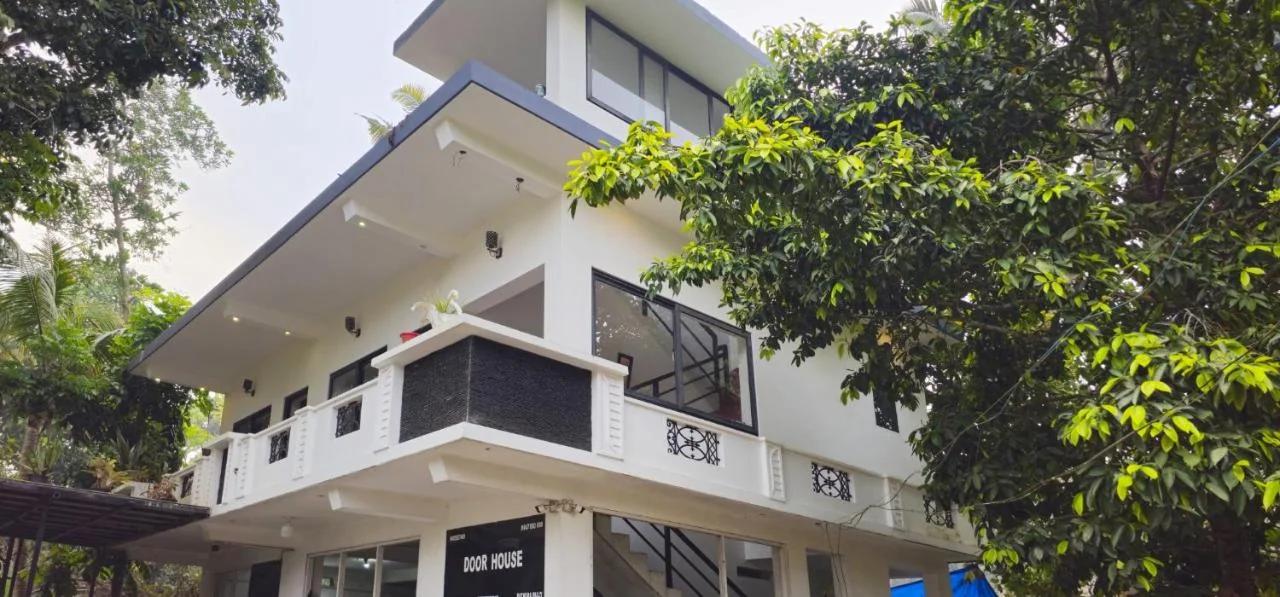 Ruha homestay marari omanapuzha foto