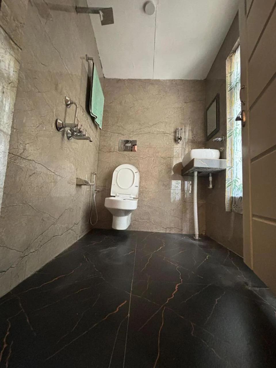 Siniolchu Homestay photo