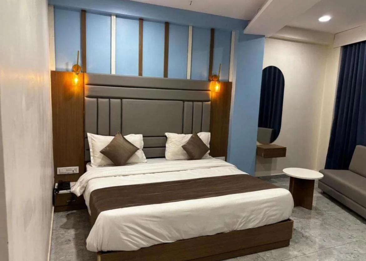 Sun hotel nehrunagar foto