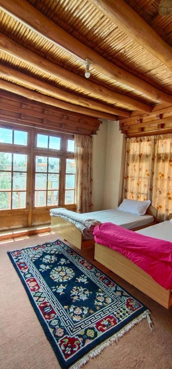 Thangkop House photo