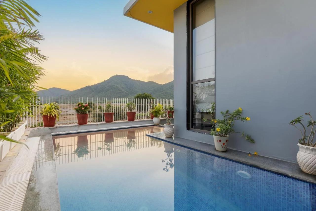 Whirl Vista- 5 BHK with Pool foto