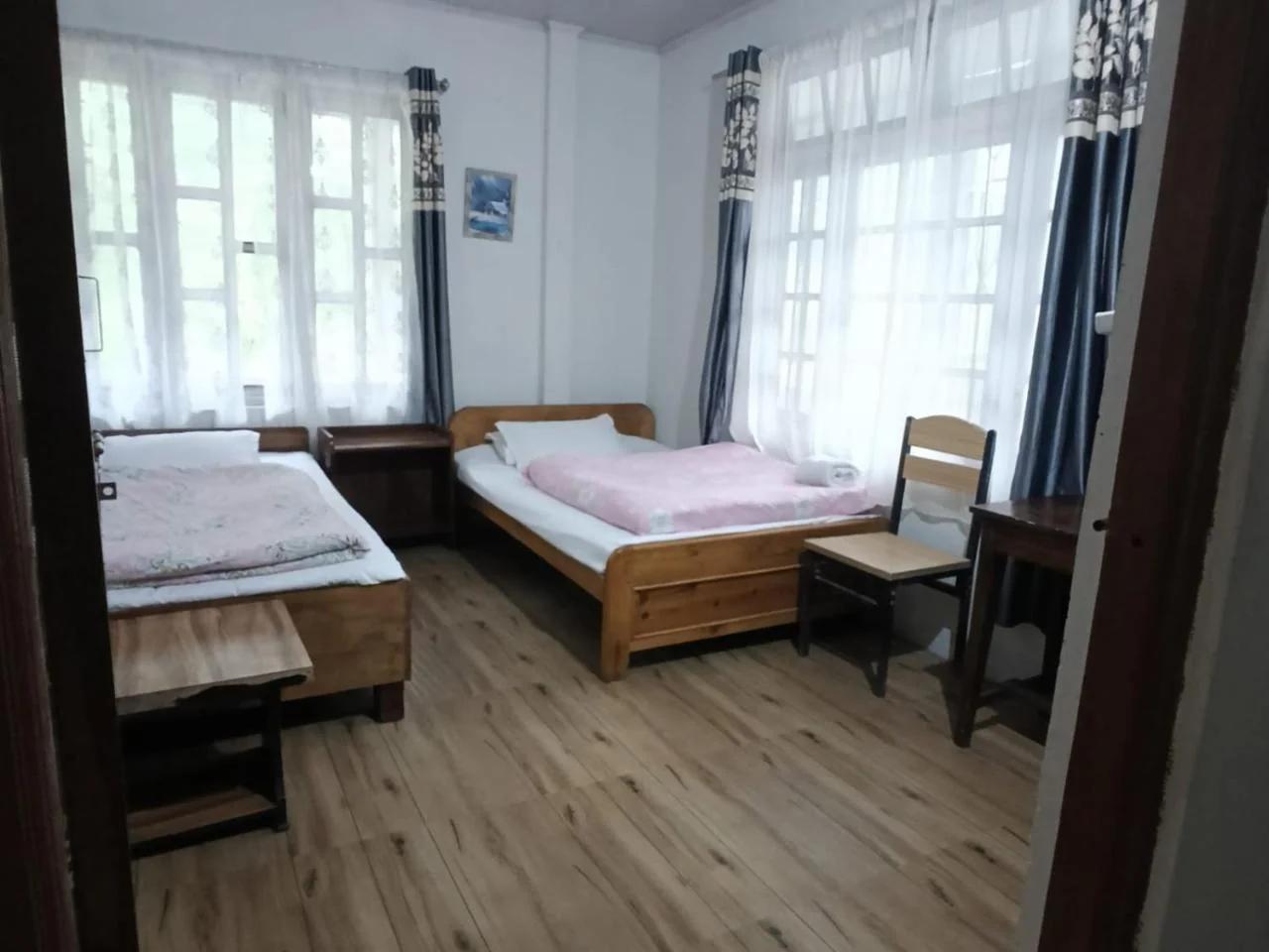 Yuven House photo