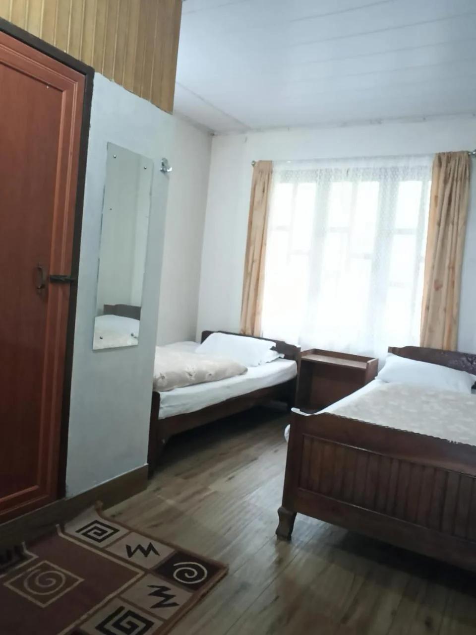 Yuven House photo