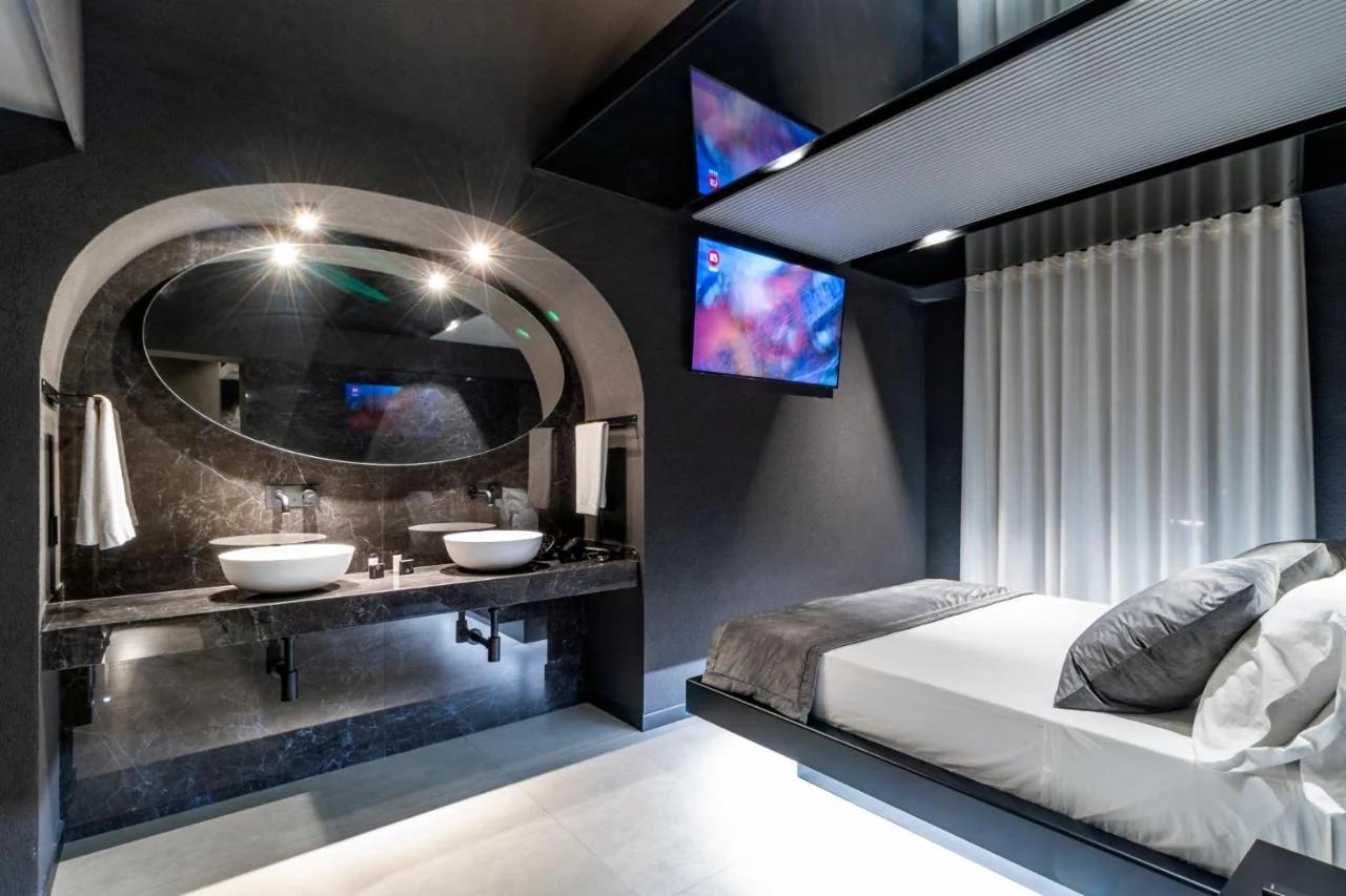 4 Suites " unconventional living rooms " foto