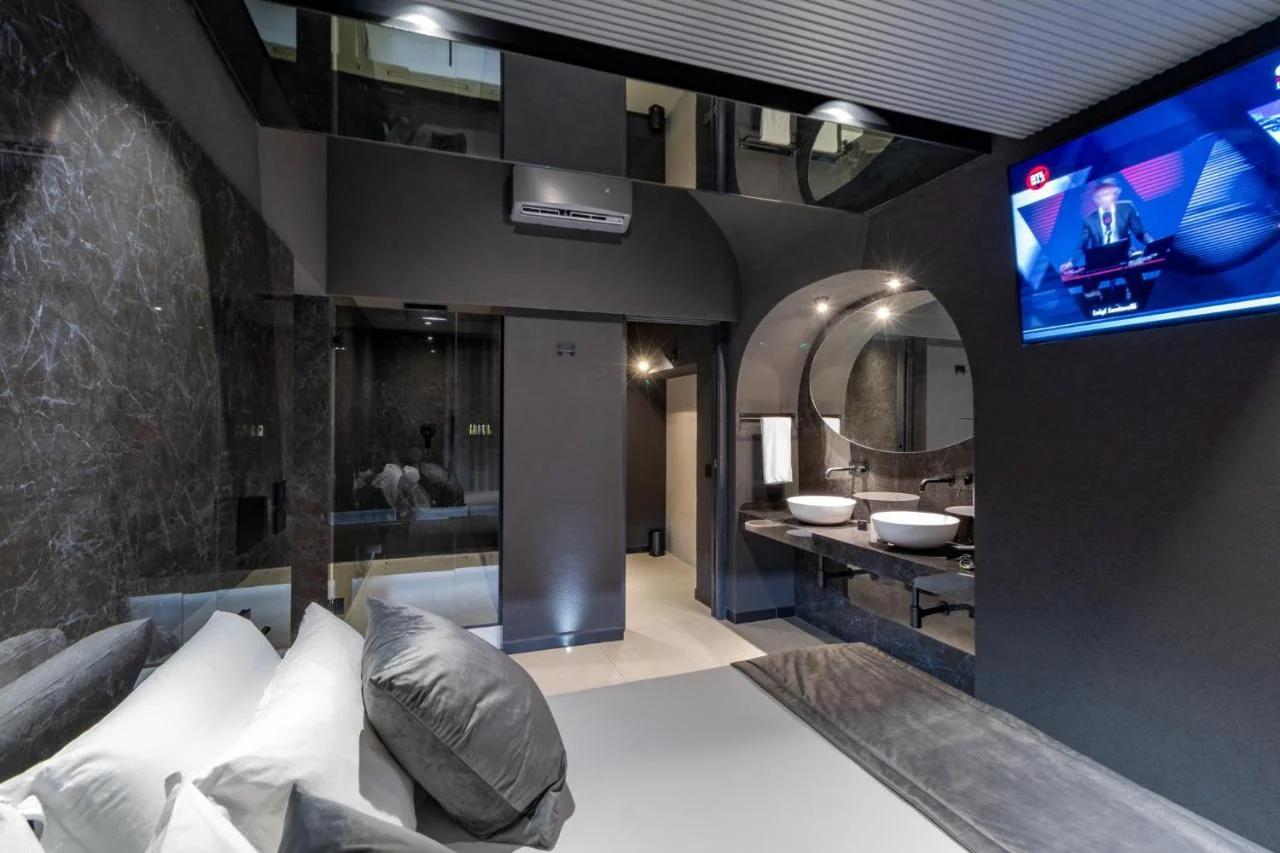 4 Suites " unconventional living rooms " foto