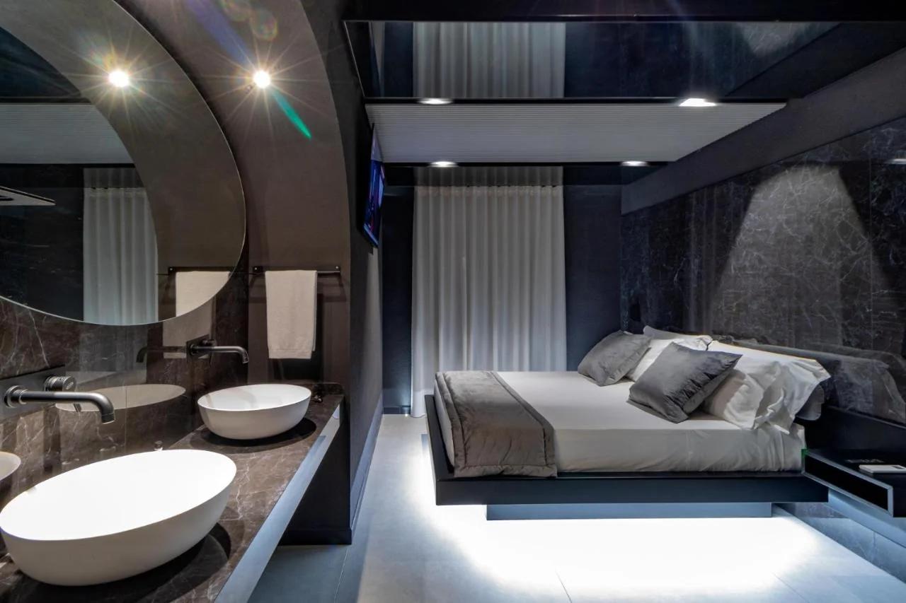 4 Suites " unconventional living rooms " foto