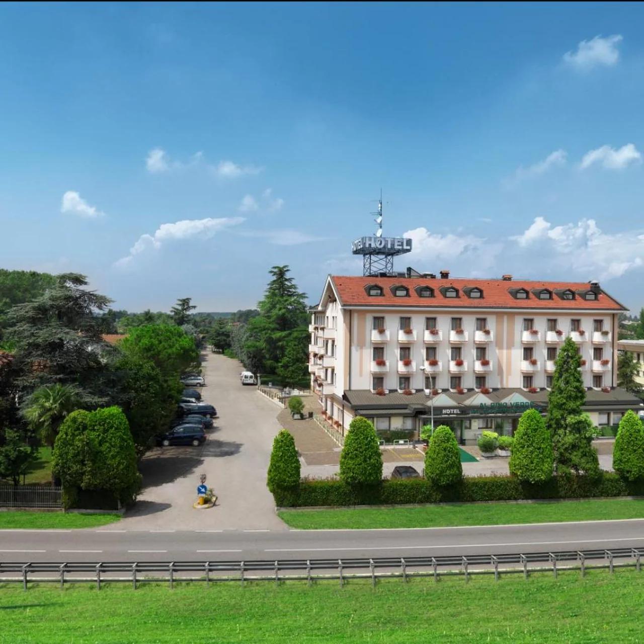 Hotel Al Pino Verde foto