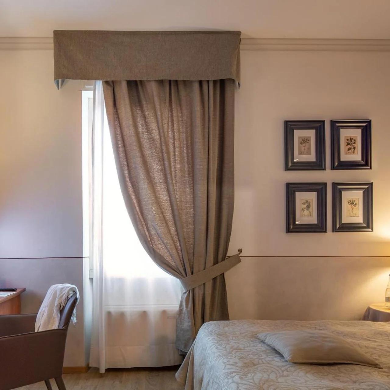 Hotel Ambasciatori foto