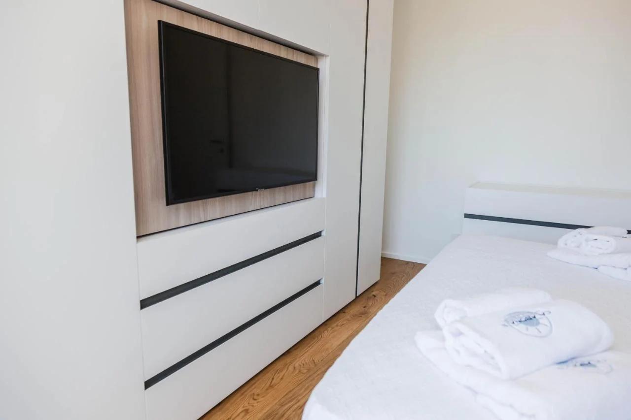 Calabona's promenade apartment foto
