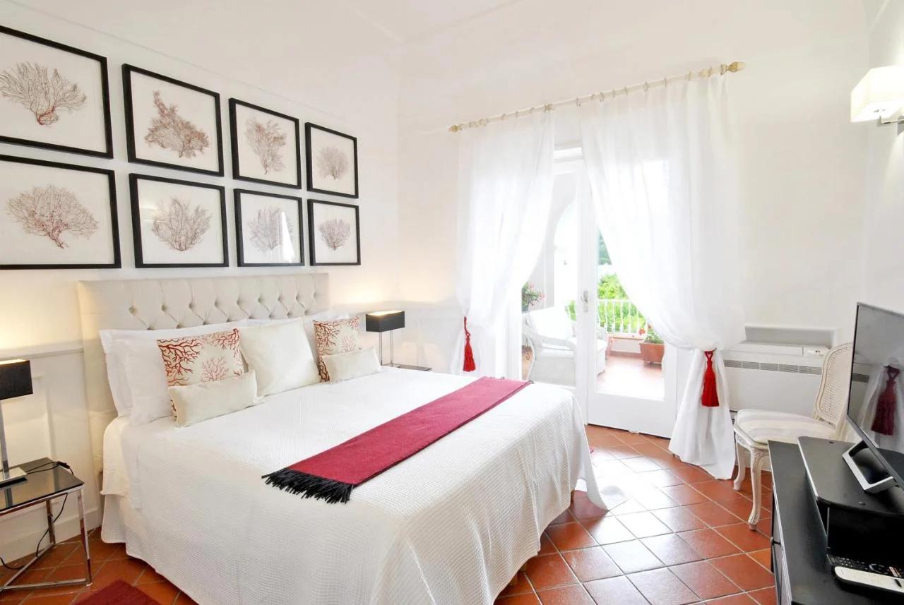 Carthusia Suites photo