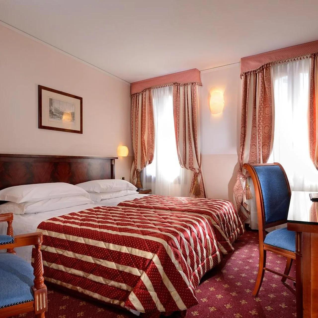 Albergo Cavalletto & Doge Orseolo photo