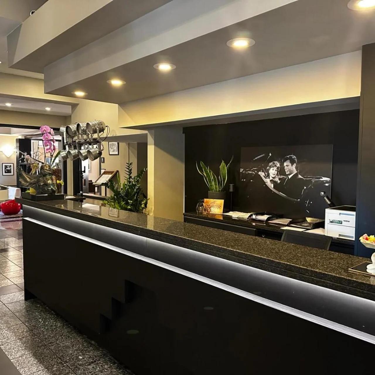 Hotel Comtur photo