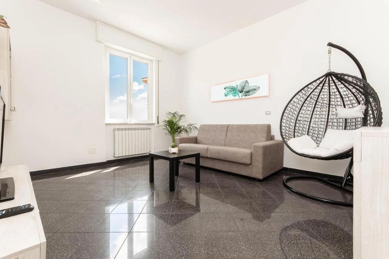Cozy apartment, 400m from Beaches and Sea photo