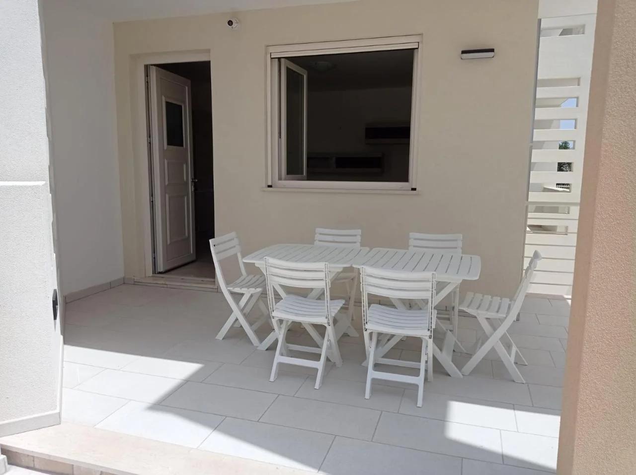 Gelsimori Apartments photo