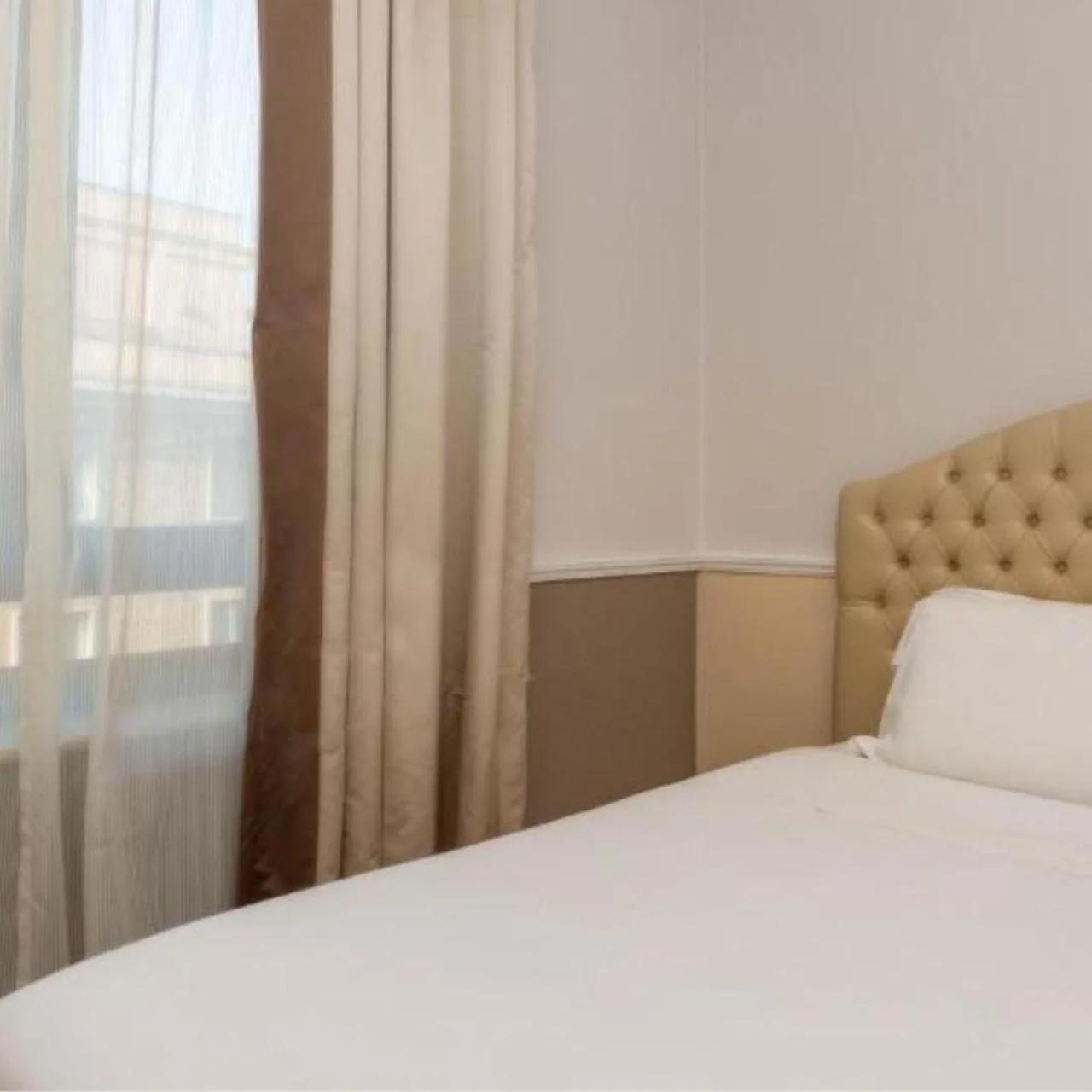 Radisson Blu GHR Rome photo