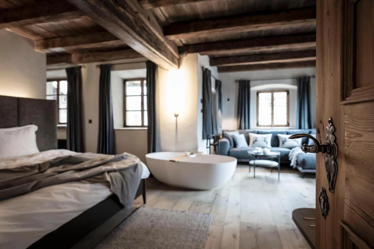 Hotel Ansitz Steinbock photo