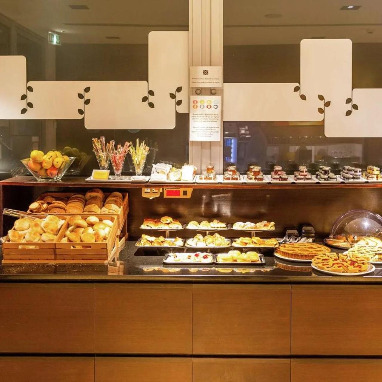 Hilton Garden Inn Rome Claridge photo