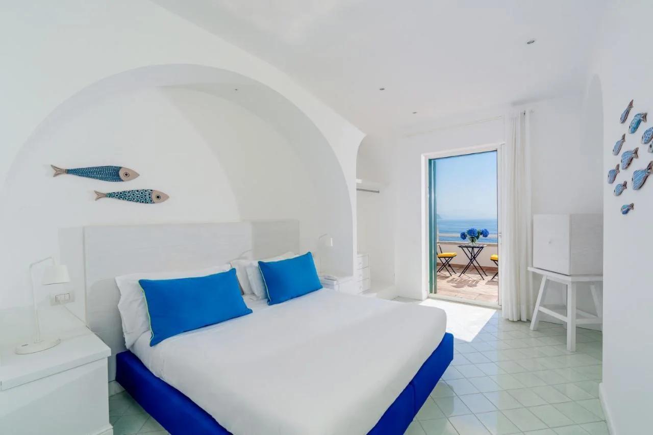 Hotel Le Terrazze - Adults Only photo
