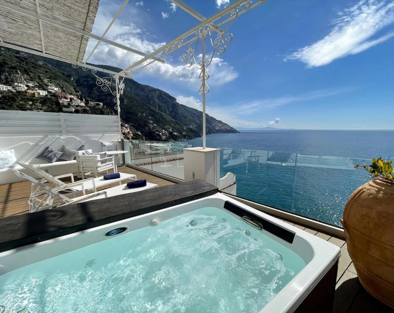 Hotel Montemare photo